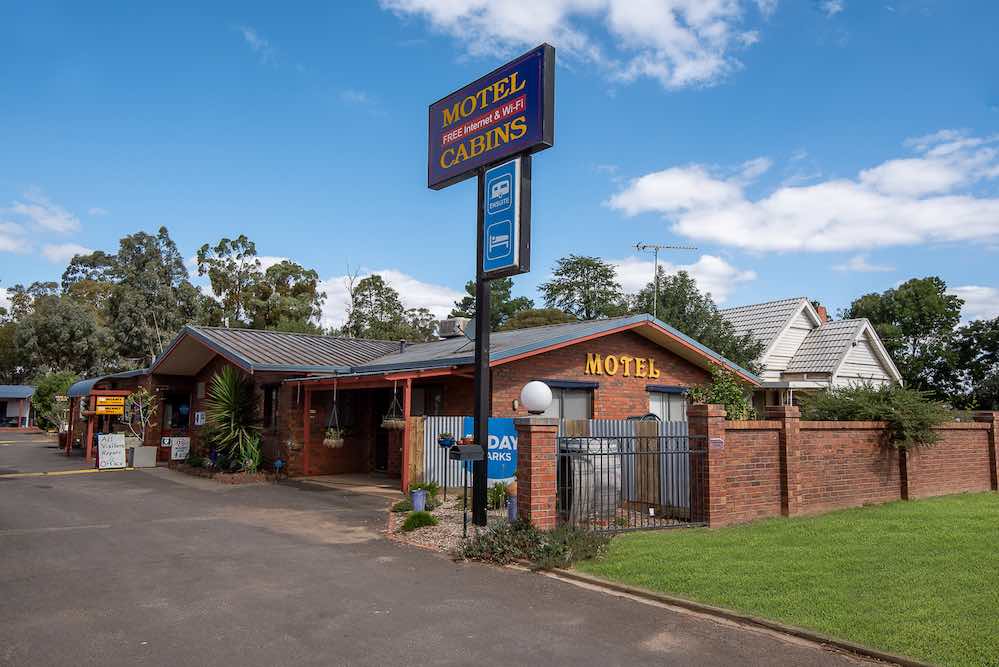 Maryborough accomodation Golden Country Motel caravan park