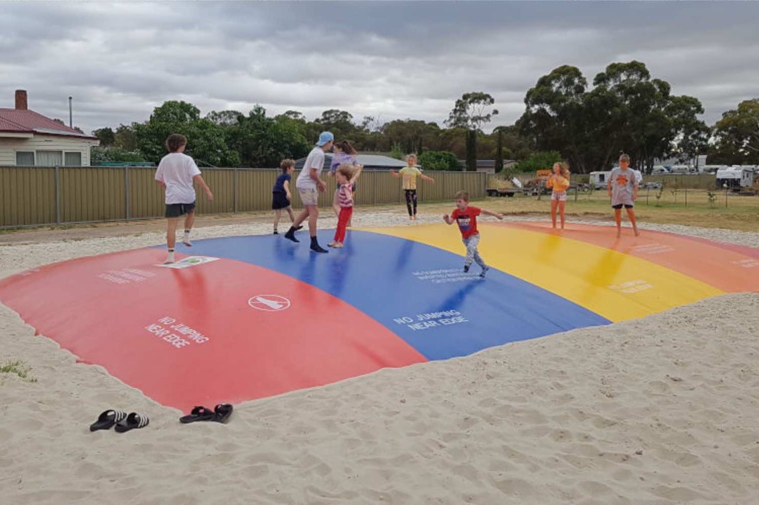 Golden Country Motel - Children's Playground - Accommodation in Maryborough - Features